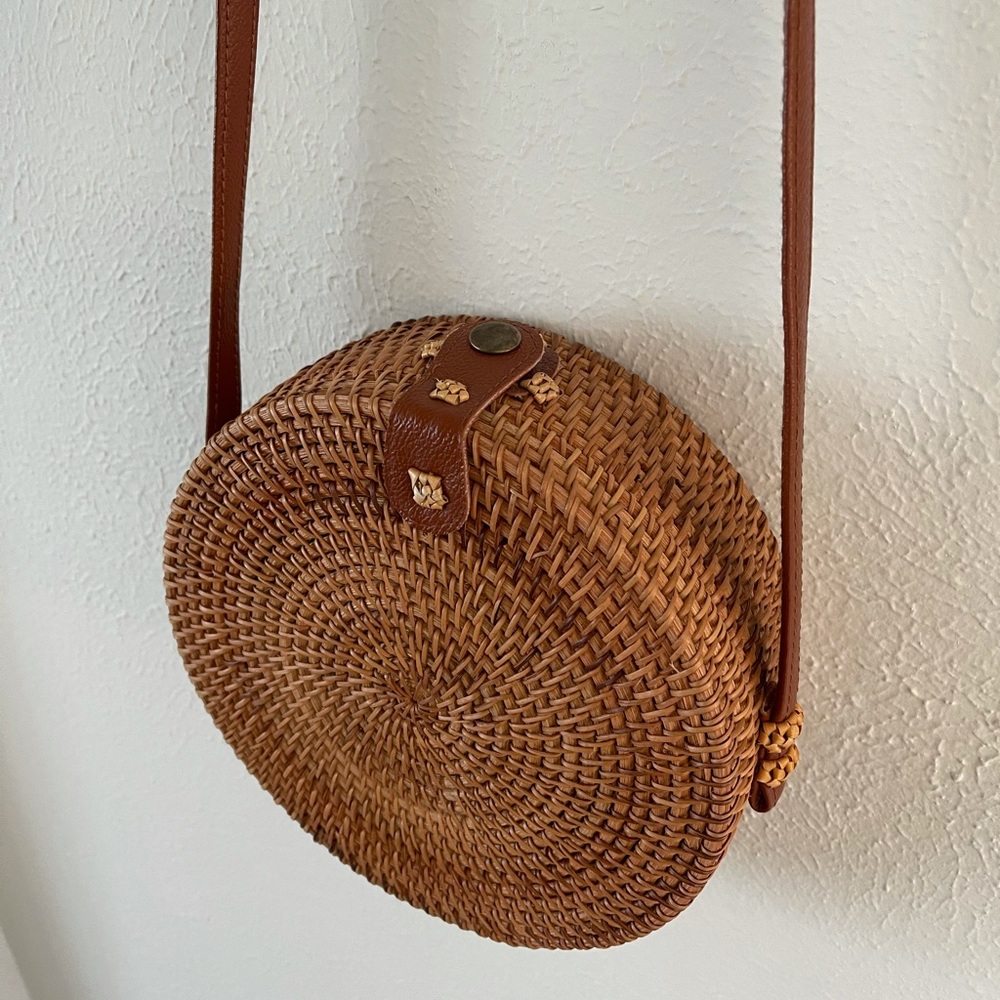Rattan cross-body bag